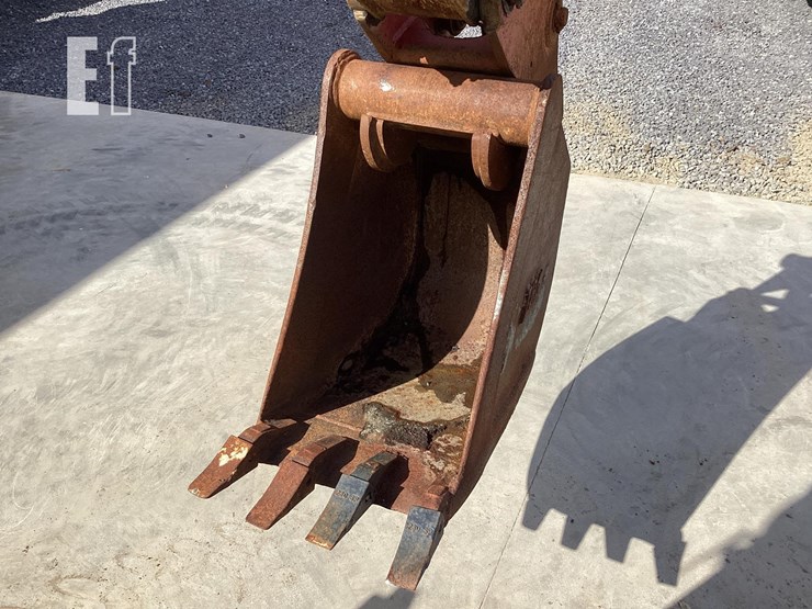 2015-deere-310k-image-11