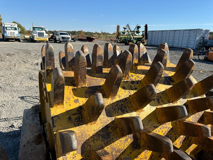 #32823-•-4'-aerator-roller-image-13