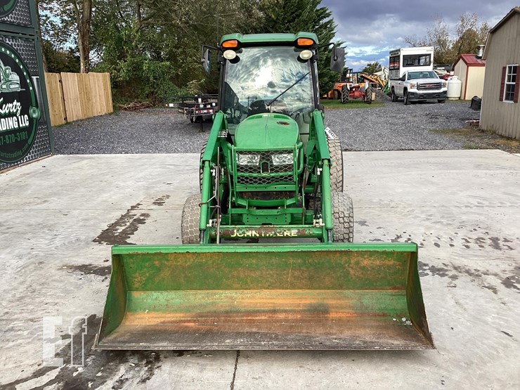 2017-john-deere-4052r-image-7