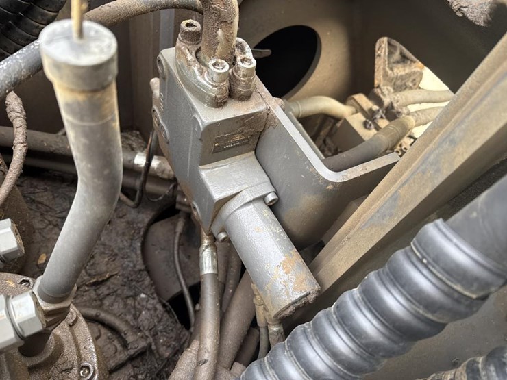 #1881-•-2020-volvo-ec480e-excavator-image-47