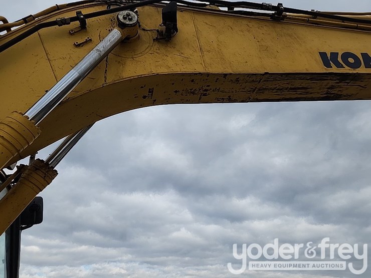 2013-komatsu-pc228us-lc-8-image-14
