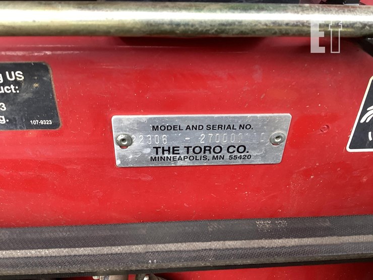 2010-toro-dingo-tx420-image-16