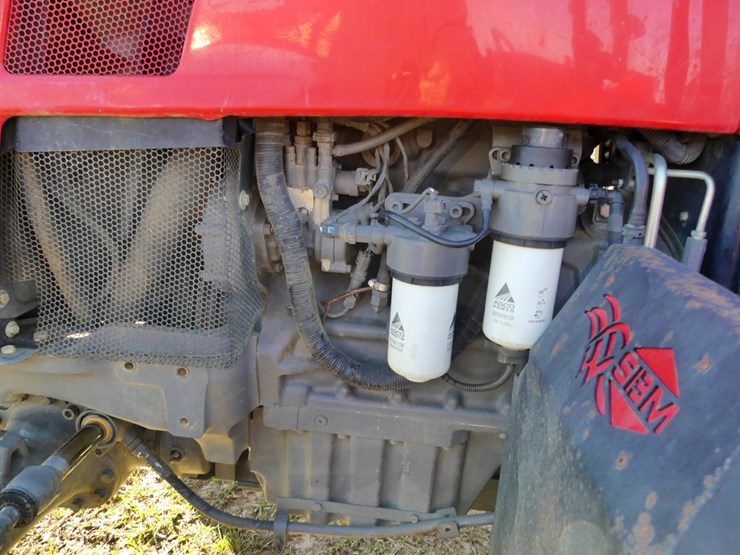 massey-ferguson-4710-image-12