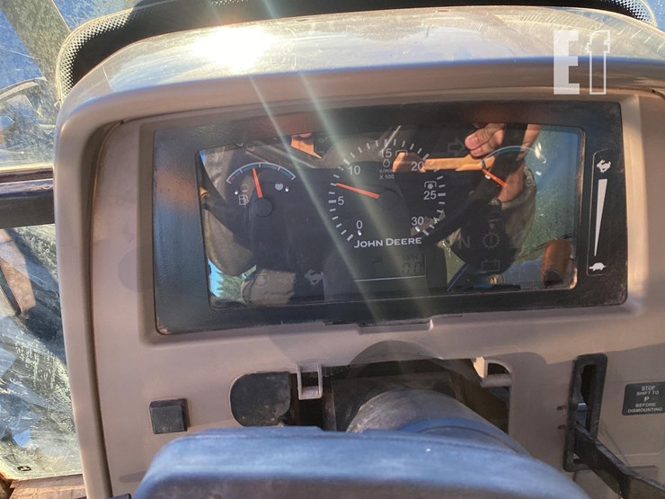 2012-john-deere-5101e-image-14