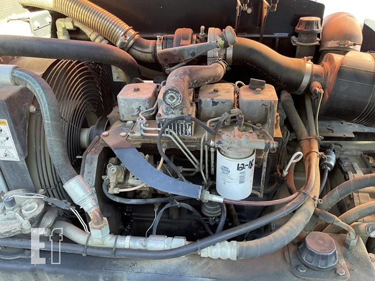 2006-lull-644e-42-image-18