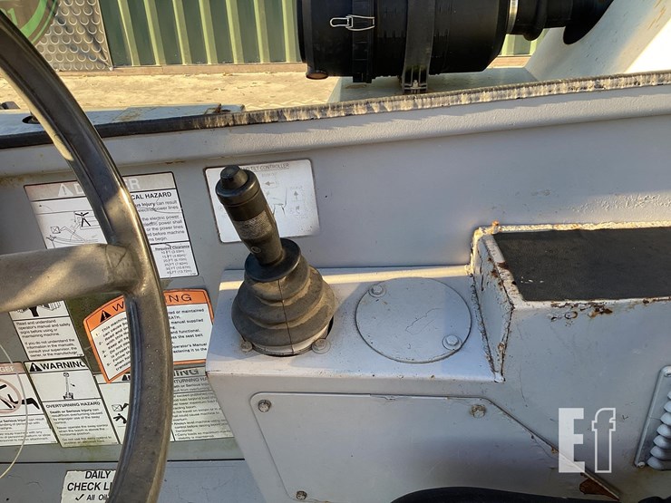 2007-genie-gth1056-image-13