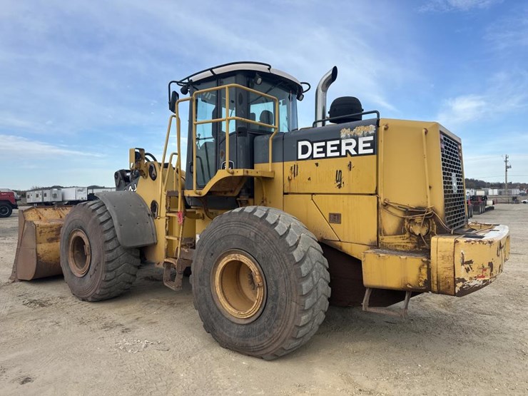 2006-deere-744j-image-3