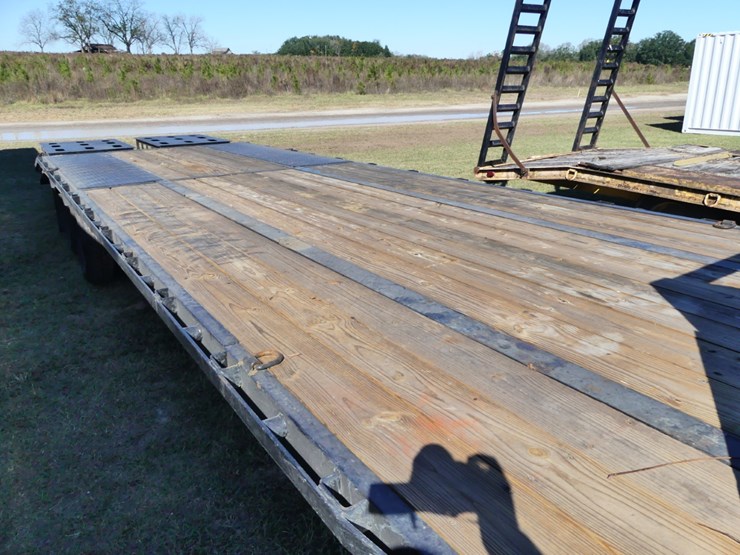 2024-trailer-world-96"-x-25'-trailer-image-5