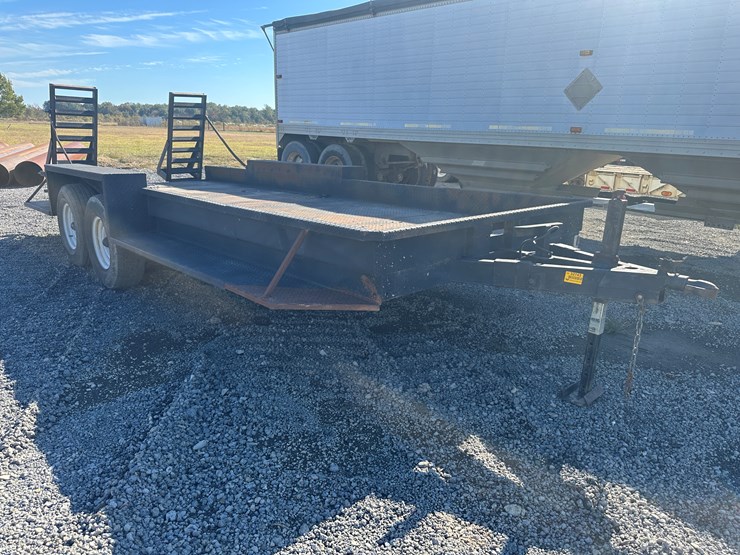 #32743-•-18'-t/a-steel-utility-trailer-image-2
