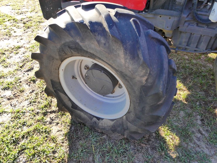 massey-ferguson-4710-image-13
