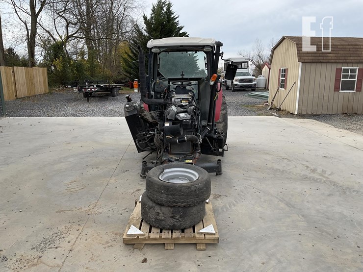 2022-massey-ferguson-4607m-image-7