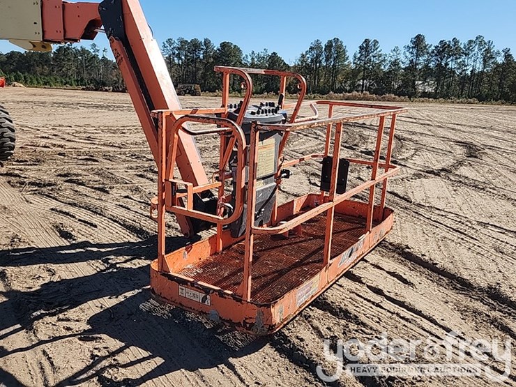 2008-jlg-660sj-image-7