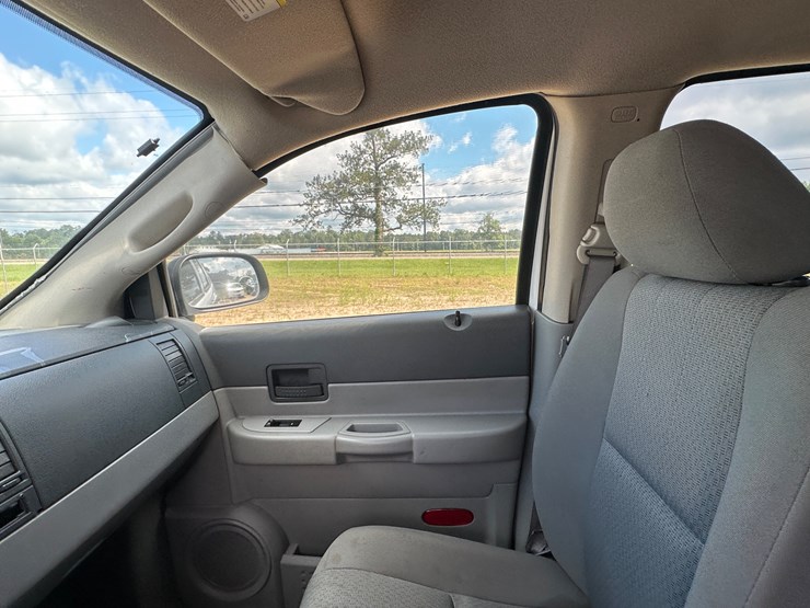 2009-dodge-durango-image-47