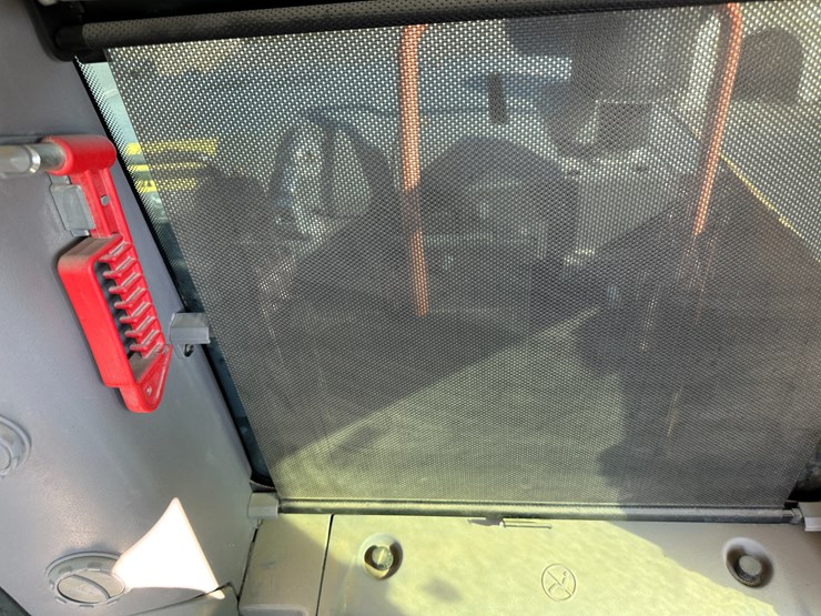 #32824-•-volvo-ec160e-crawler-excavator-w/hydraulic-thumb-image-86