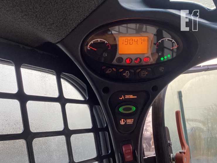 2022-bobcat-t770-image-18