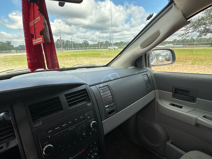 2009-dodge-durango-image-46