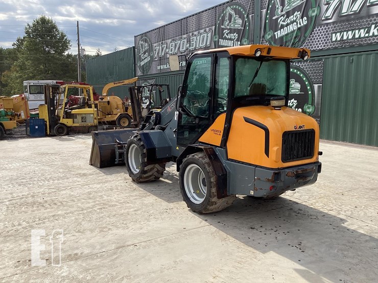 2015-giant-v5003-image-2