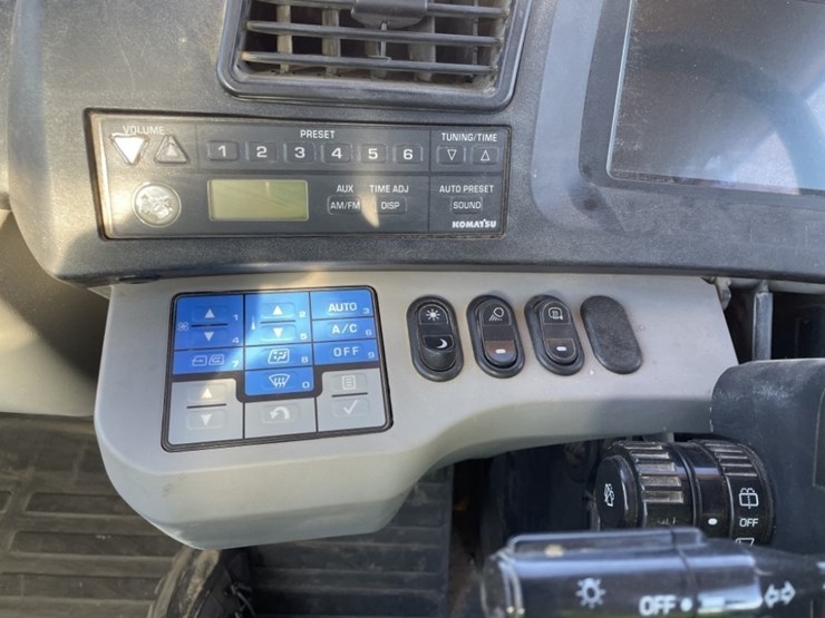 2021-komatsu-hm400-image-24