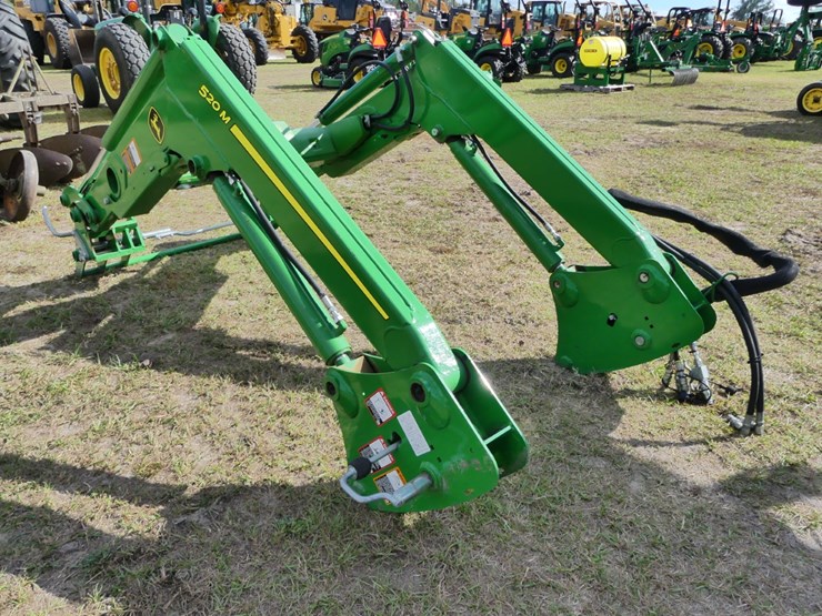 john-deere-520m-image-2