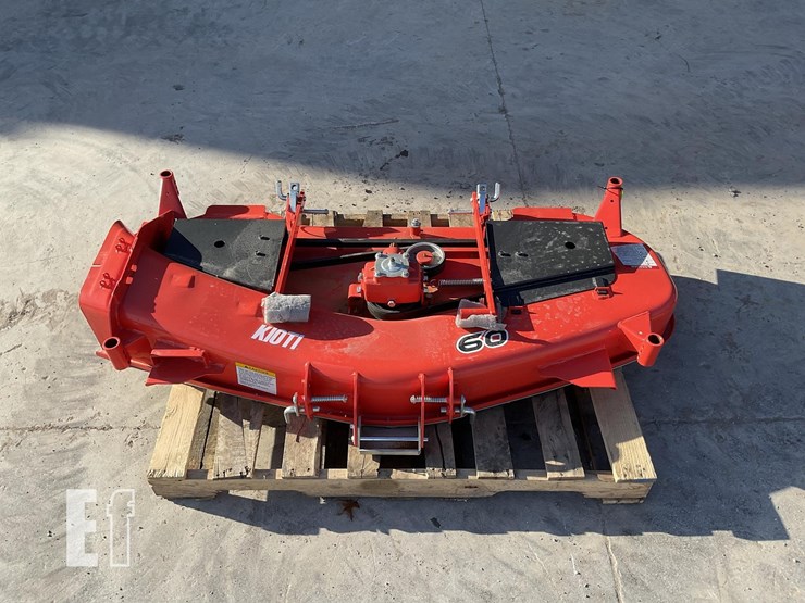 2025-kioti-cs2520-image-9