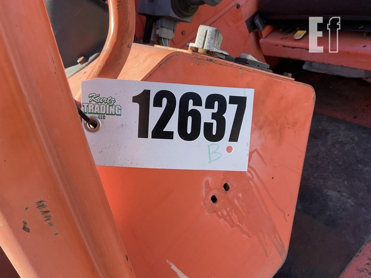 2006-lull-644e-42-image-20