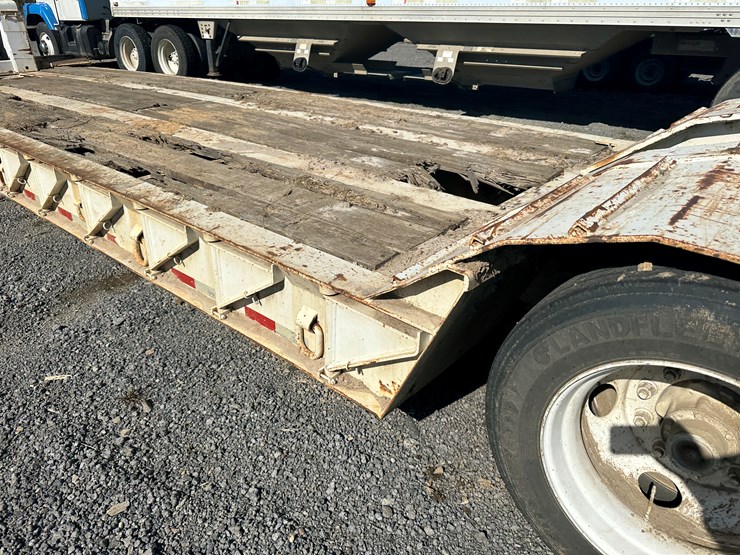 #32747-•-2000-mastec-40'-tri/a-rgn-lowboy-trailer-vin:-1tkj05133ym031587-image-28