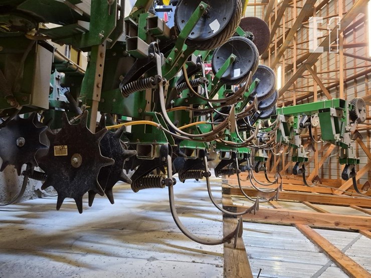 john-deere-856-image-5