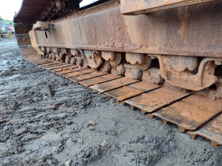 komatsu-pc240-lc-11-image-36