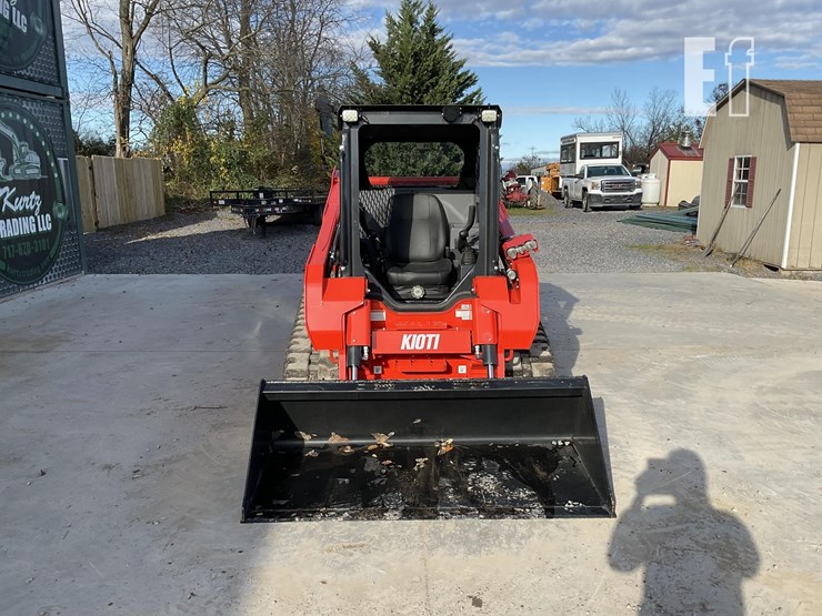 2025-kioti-tl750-image-7