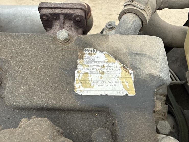 2009-dynapac-cc900-image-36