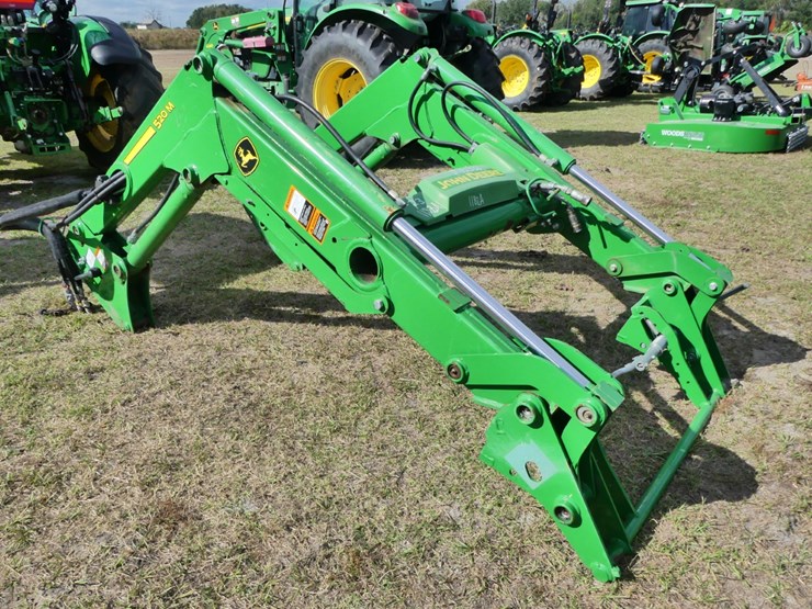 john-deere-520m-image-4