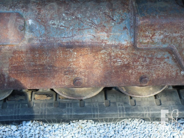 takeuchi-tl8-image-4