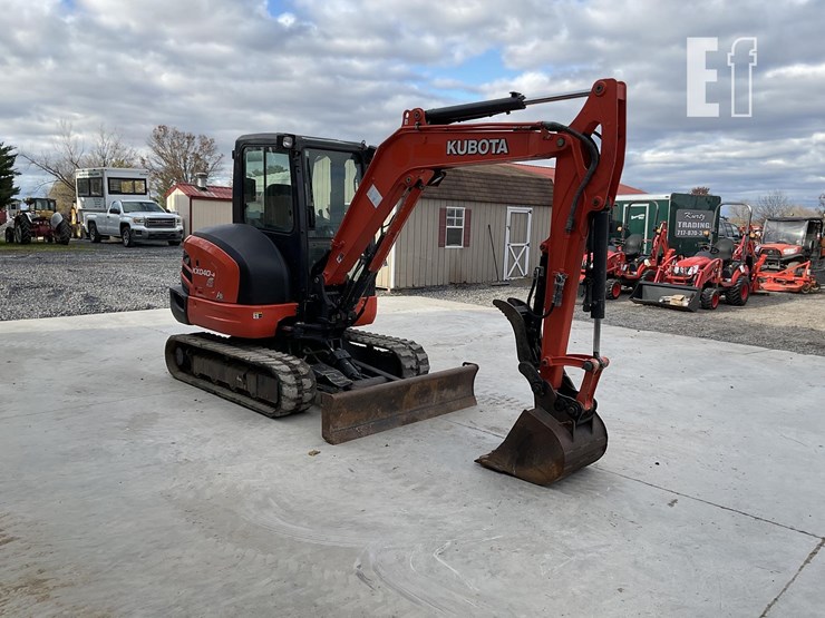 2019-kubota-kx040-4-image-6