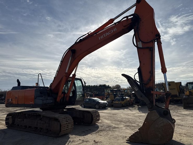 #1882-•-2012-hitachi-350lc-excavator-image-7