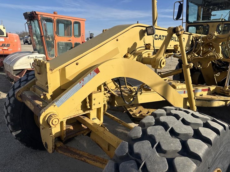 1984-caterpillar-140g-image-17