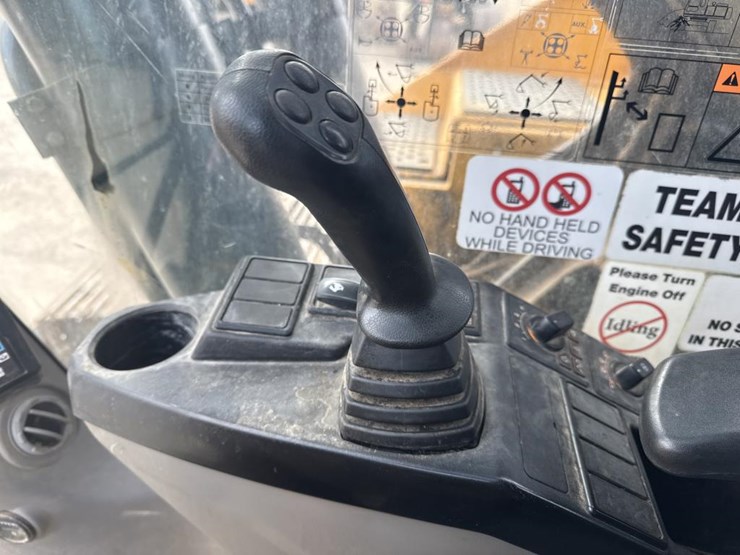 #1881-•-2020-volvo-ec480e-excavator-image-69