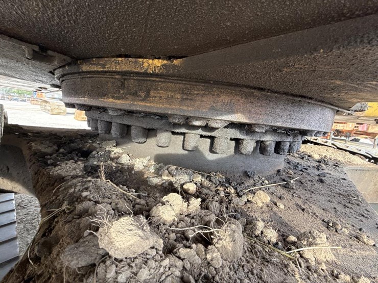 2004-caterpillar-325cl-image-39