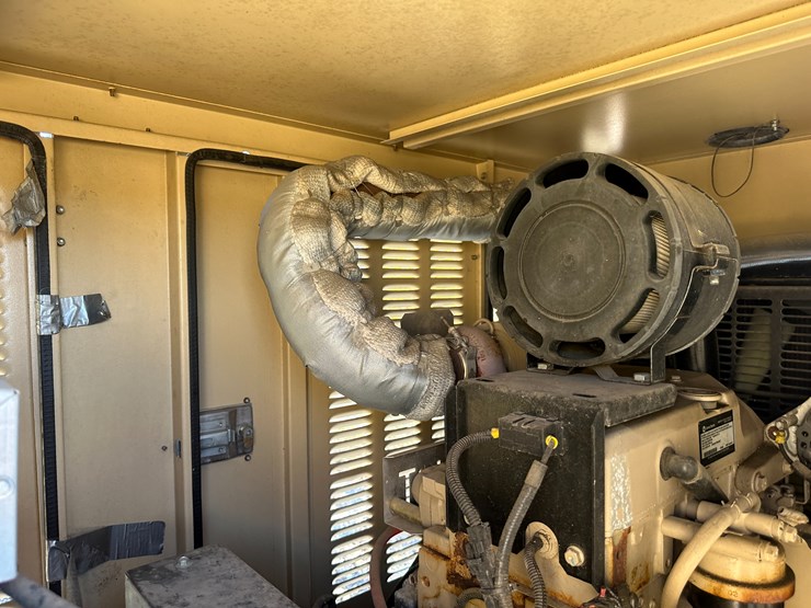 john-deere-4024t-image-28