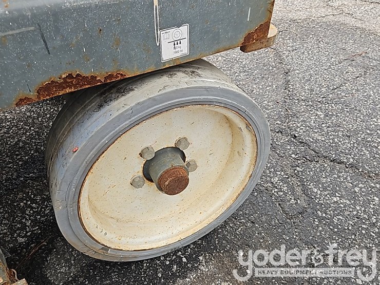 2016-skyjack-sjiii3226-image-11