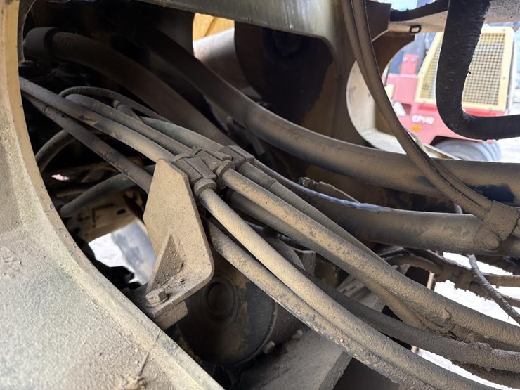 1988-caterpillar-950e-image-30