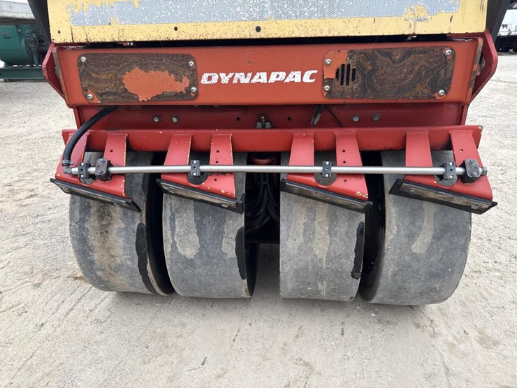 #1891-•-2011-dynapac-cc12000-roller-image-23