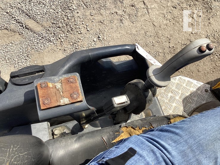 2016-bomag-bw120-50-image-15