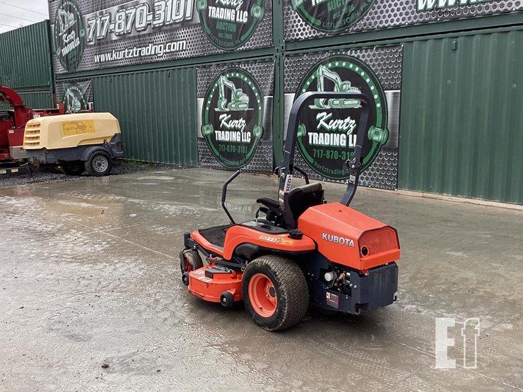 2015-kubota-zd221-image-2