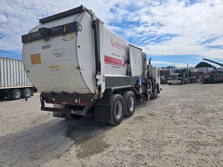 2008-mack-leu613-image-24