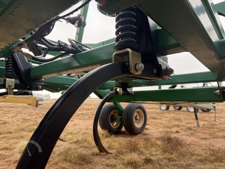 great-plains-6330uc-image-28