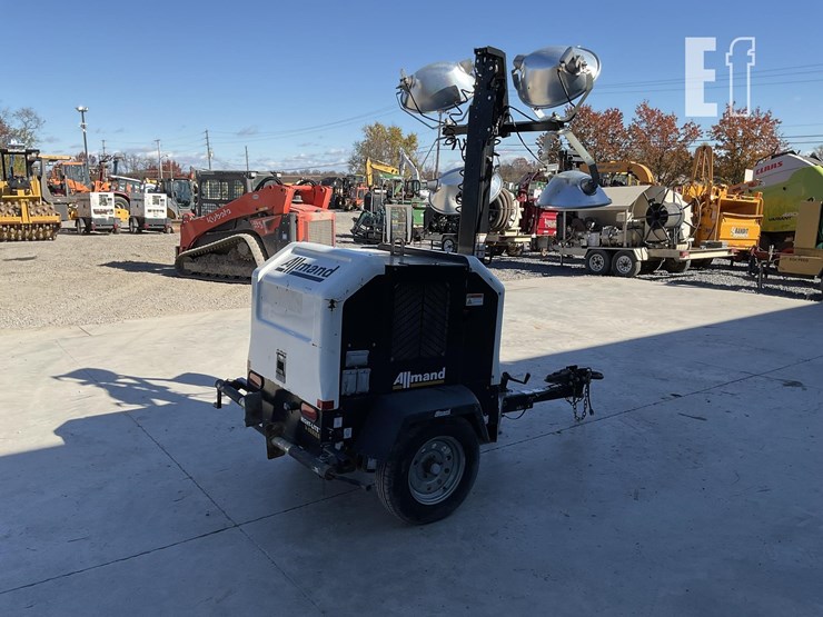 2019-allmand-bros-night-lite-v-series-image-4