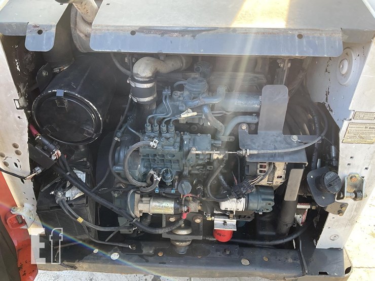 2014-bobcat-t650-image-13