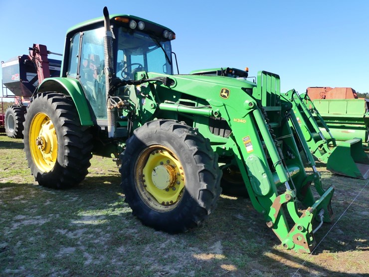 2009-john-deere-7130-premium-image-1
