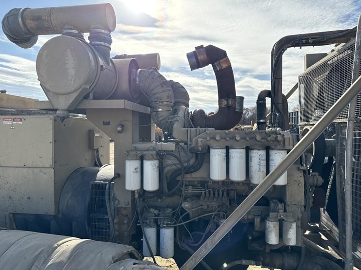 cummins-qst30-image-8