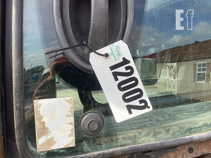 2013-jcb-fastrac-8310-image-26